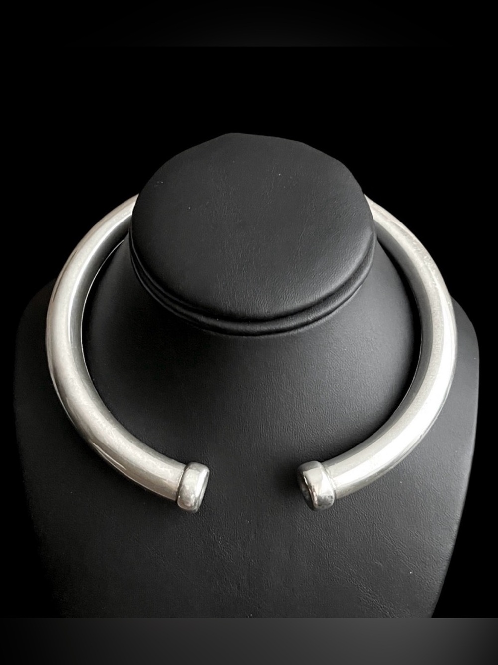 Vintage sterling silver thick torque choker necklace - Picture 2 of 13